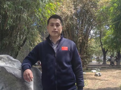 秀人网
徐伟：22年讲台耕耘，让数学知识有温度